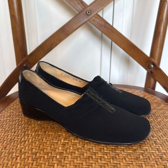 Taryn Rose slip on wedge flats cap toe size 37.5 - Picture 2 of 13